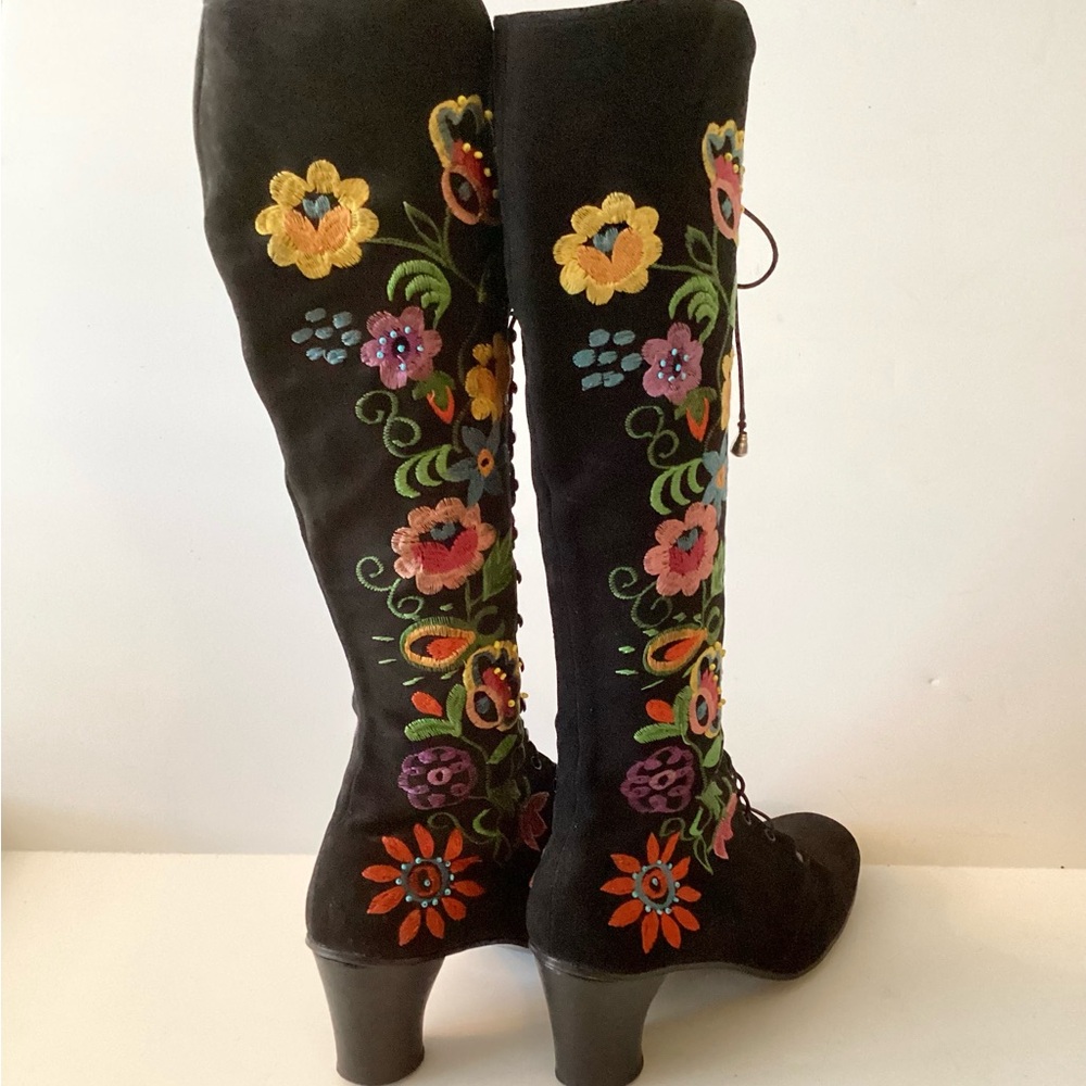 Vintage Penny Lane Embroidered Lace Up Granny Boots sz 7.5 - Picture 5 of 10